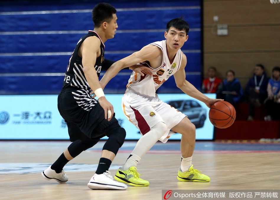 佩佩：穆里尼奧沒有失去任何能力，他仍然是自己并且會盡全力爭冠