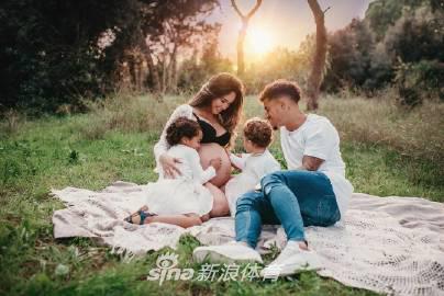 媒體人：林葳已到隊訓(xùn)練一段時間，并與隊友團建加深友誼