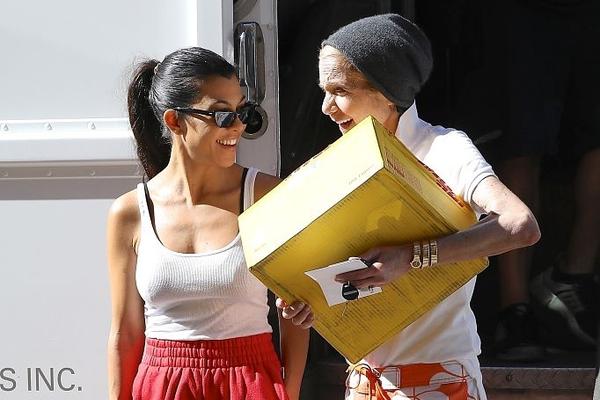 傳射建功，西甲官方：維尼修斯當(dāng)選皇馬4