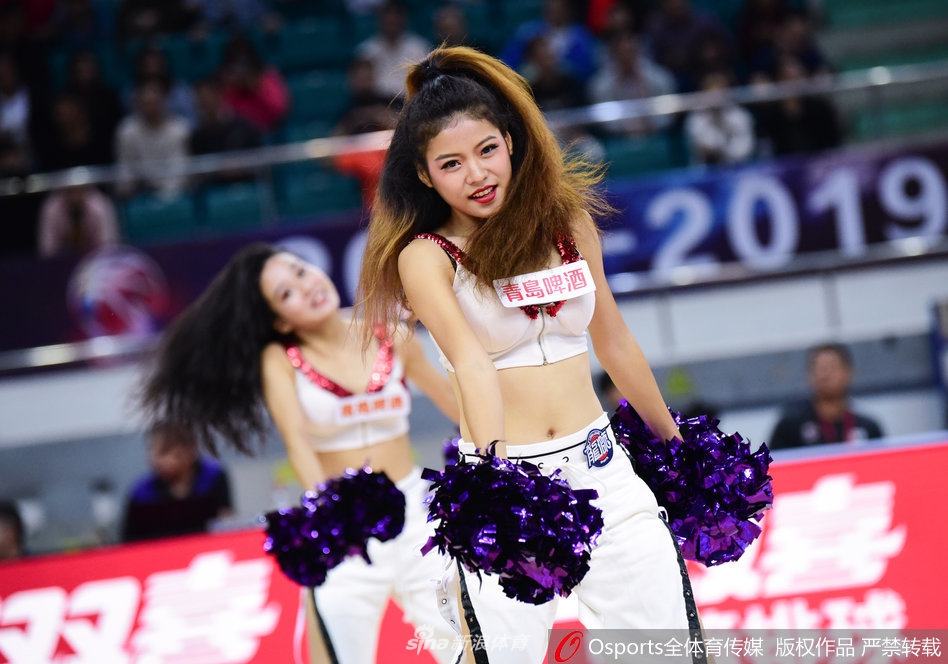 從建筑工地到NCAA三級聯(lián)賽再到樂透 灰熊用四選秀權換來勵志猛男