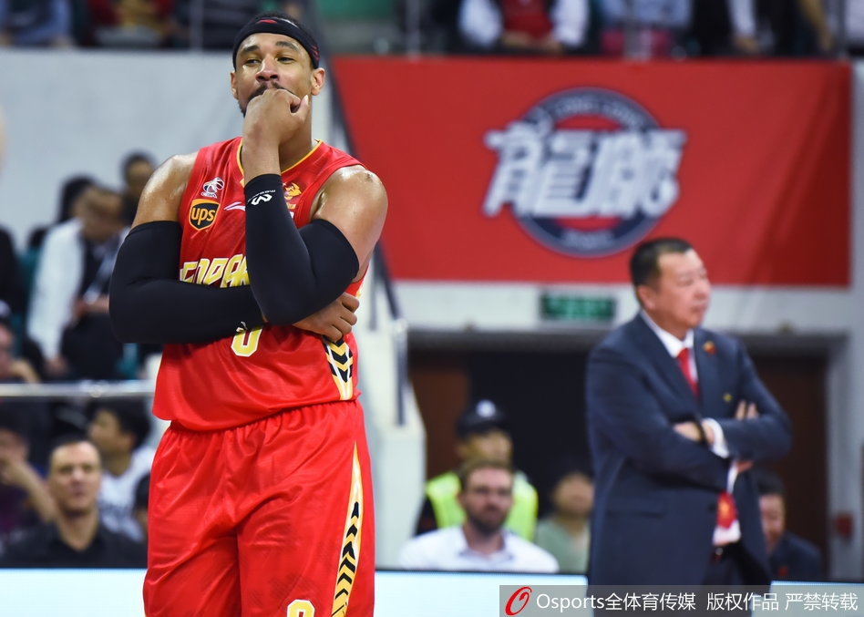斯洛特：基耶薩落選本輪歐冠名單，是因為他受了點小傷