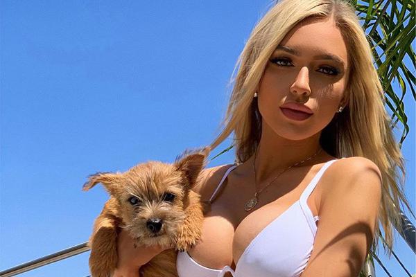 慘！日本送點(diǎn)換門將仍遭絕殺，被換下的混血門將痛哭流涕跪地不起