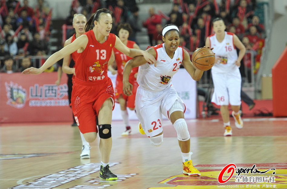 姆巴佩本場數(shù)據(jù)：1粒進(jìn)球，僅1次射門，3次成功過人，11對抗8成功