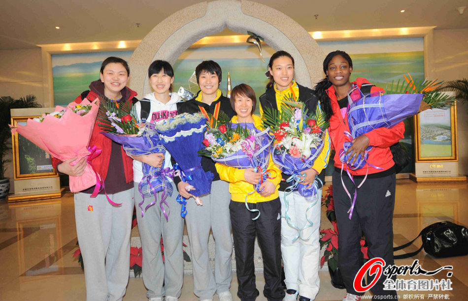 官方：伯恩茅斯中場法夫雷租借加盟沙特球隊布賴代合作