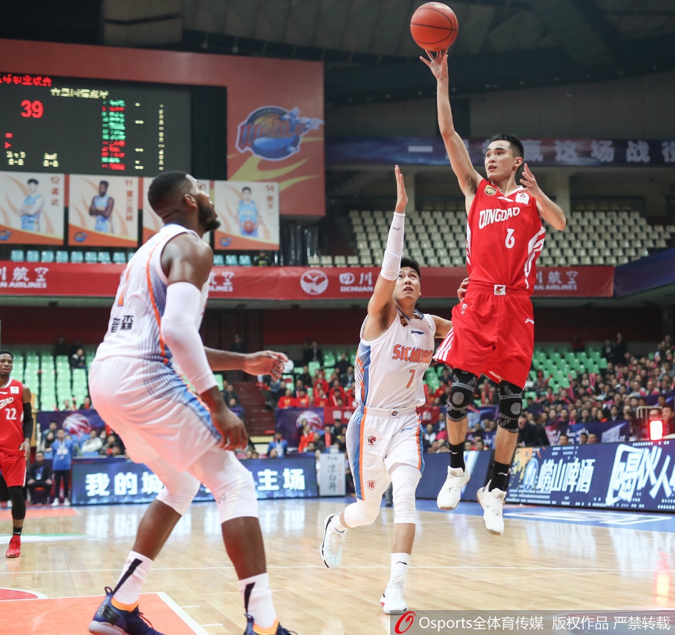 巴克利：若濃眉保持健康&歐文回歸 獨行俠將是西部第二好的球隊