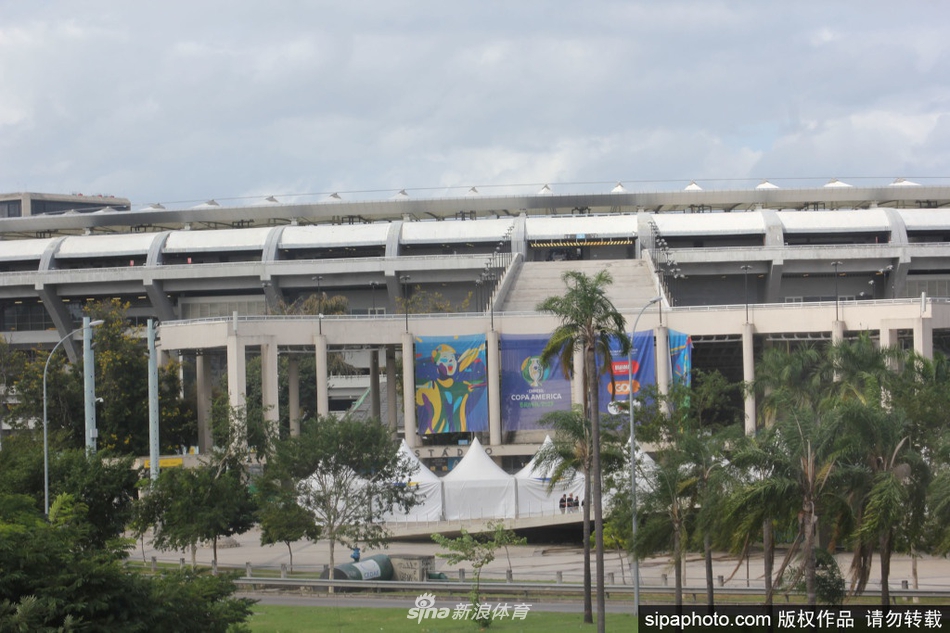 媒體人：奪冠大熱門塞爾維亞無緣八強(qiáng) 約老師國際賽場注定無冠？