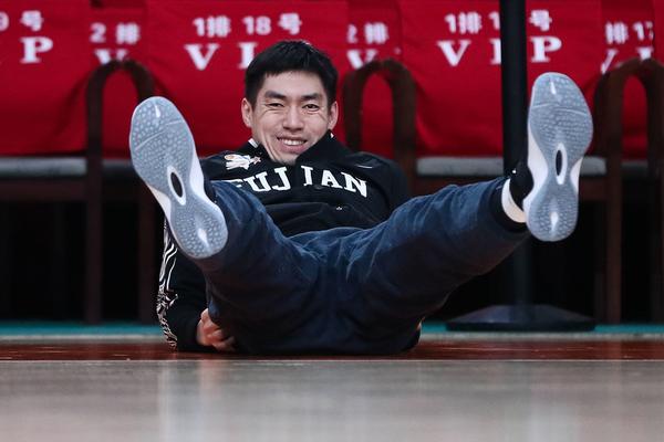 【直播信號】【開賽時間】2025年1月15日(星期三) 03:45【賽事分類】法國杯直播 【對陣雙方】哈古恩奧VS敦刻爾克【錄像集錦】NBA錄像 足球錄像【觀看提示】2025年1月15日(星期三) 0
