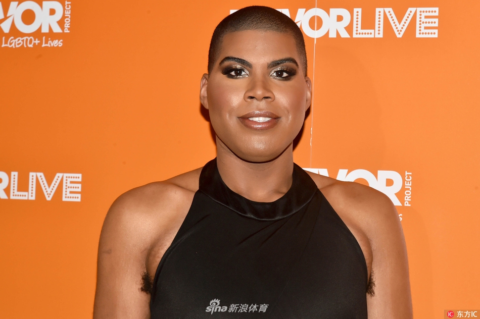 勒沃庫森發(fā)布對陣馬競海報：弗林蓬、帕拉西奧斯、塔普索巴出鏡木子                                                                2025-
