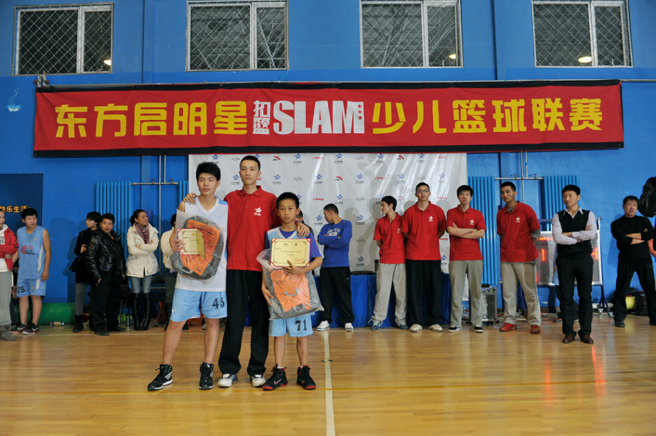 大概率能打！Shams：76人對恩比德出戰(zhàn)揭幕戰(zhàn)持樂觀態(tài)度！