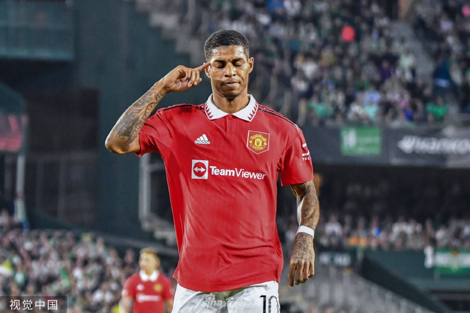 2025年10月17日 20:08:26懂球帝                 北京時(shí)間10月15日，熱刺CEO文卡特沙姆接受了俱樂部的采訪，談到了熱刺領(lǐng)導(dǎo)層的變化以及兩個(gè)體育總監(jiān)的分工。維奈，非常感