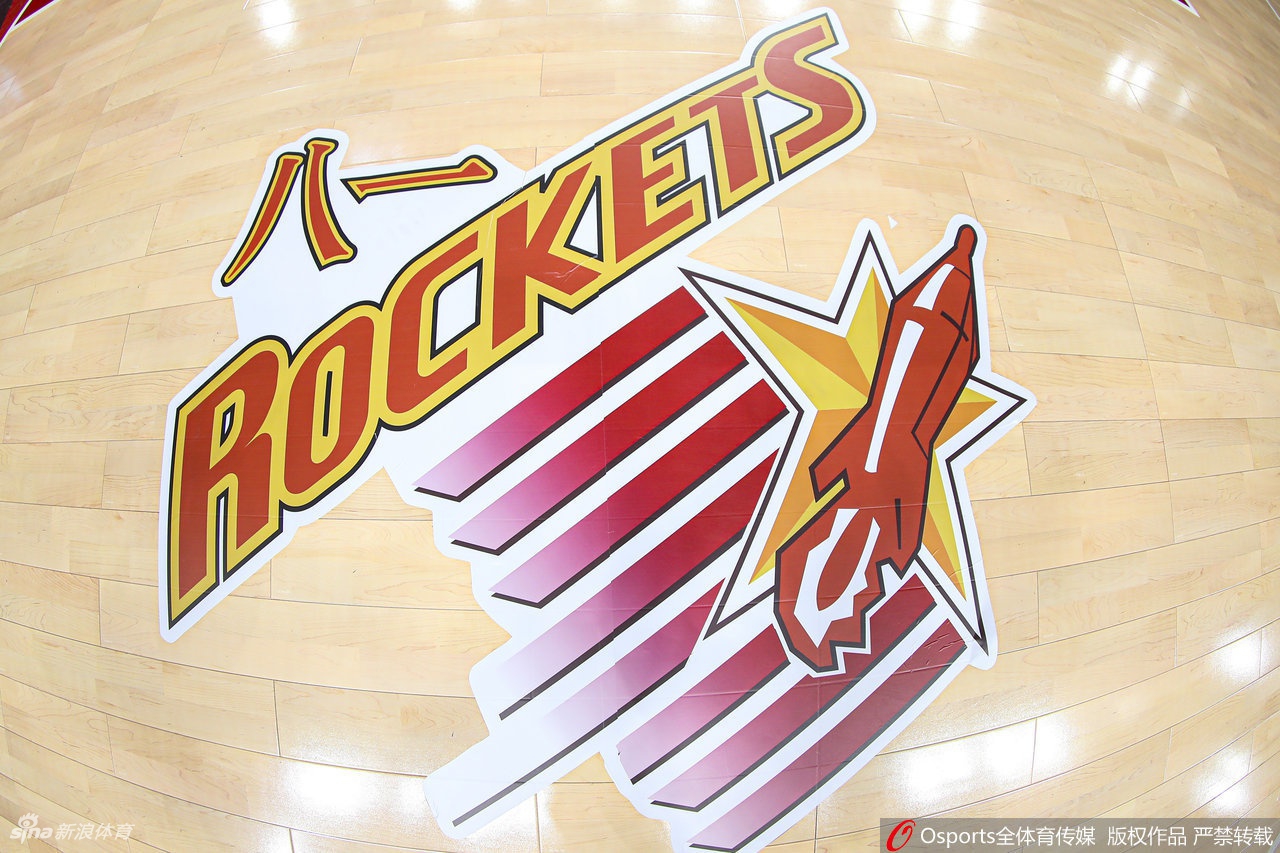 泰拉瑞亞怎么同時召喚多個召喚物