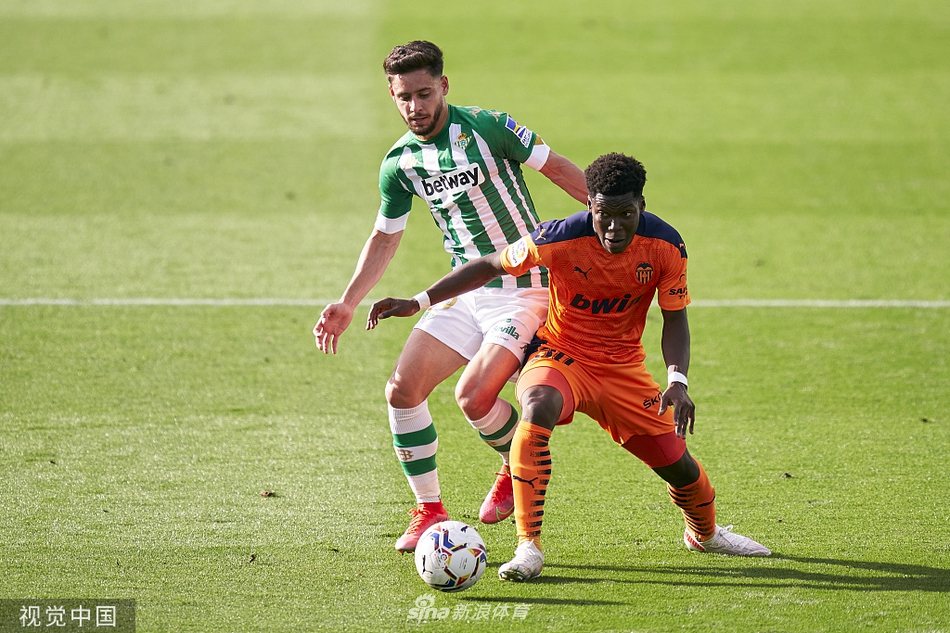 輪番上陣！摩洛哥世青賽半決賽三個門將全部出場，最終晉級決賽