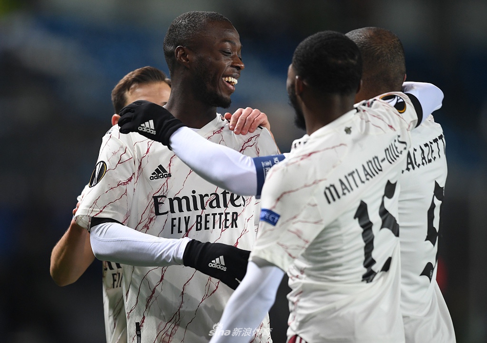 第七史詩前期玩什么