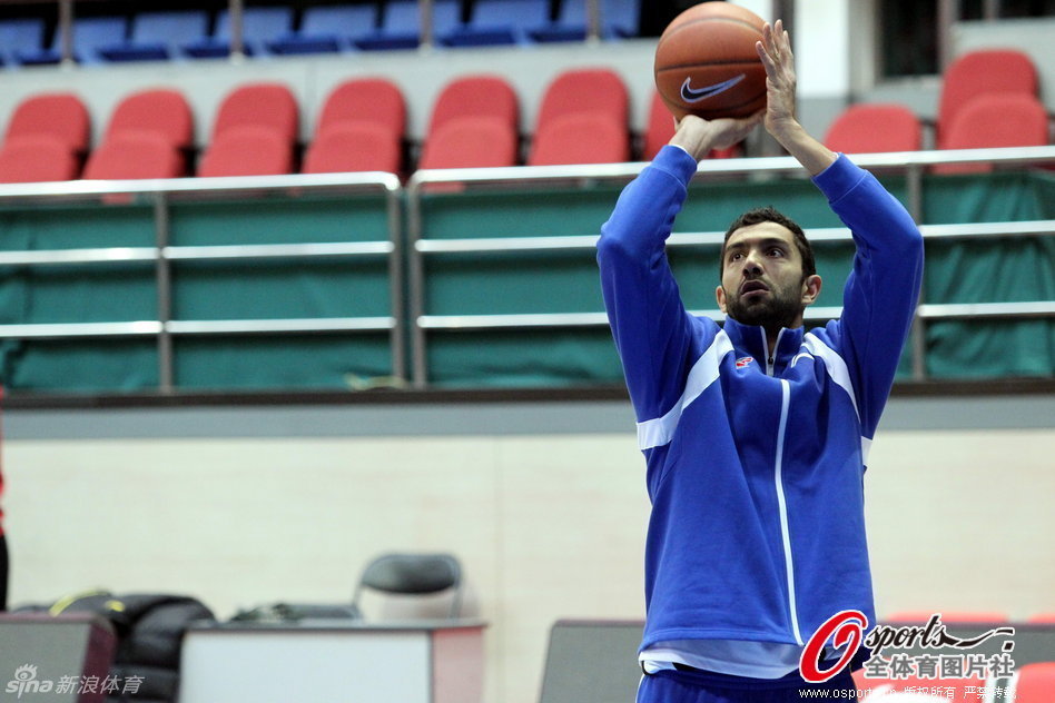 埃梅里：對沃特金斯而言，最重要的是先找回信心