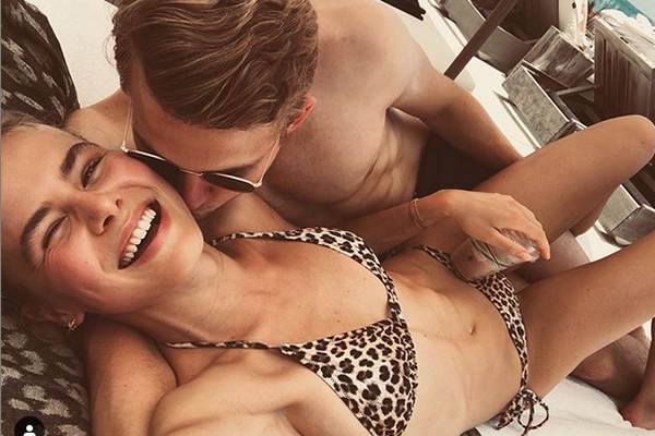 全市場：馬競將與馬科斯