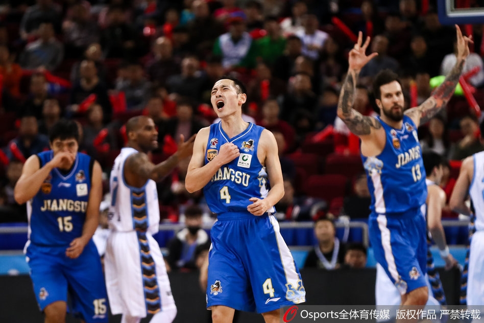 意甲中衛(wèi)稅前年薪排行：巴斯托尼1020萬歐元居首，前四國米三席