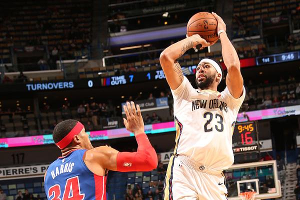 2025年09月24日 18:00:20懂球帝                 北京時間9月23日，第69屆《法國足球》金球獎頒獎典禮落下帷幕，巴黎圣日耳曼球星、法國國腳登貝萊成為新科金球獎得主。早些
