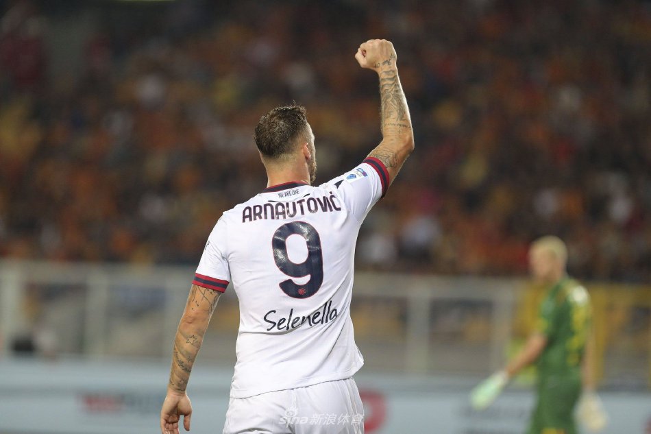 莫拉塔：錯失空門？反彈球力量太大角度不佳，現(xiàn)在我身體狀況很好