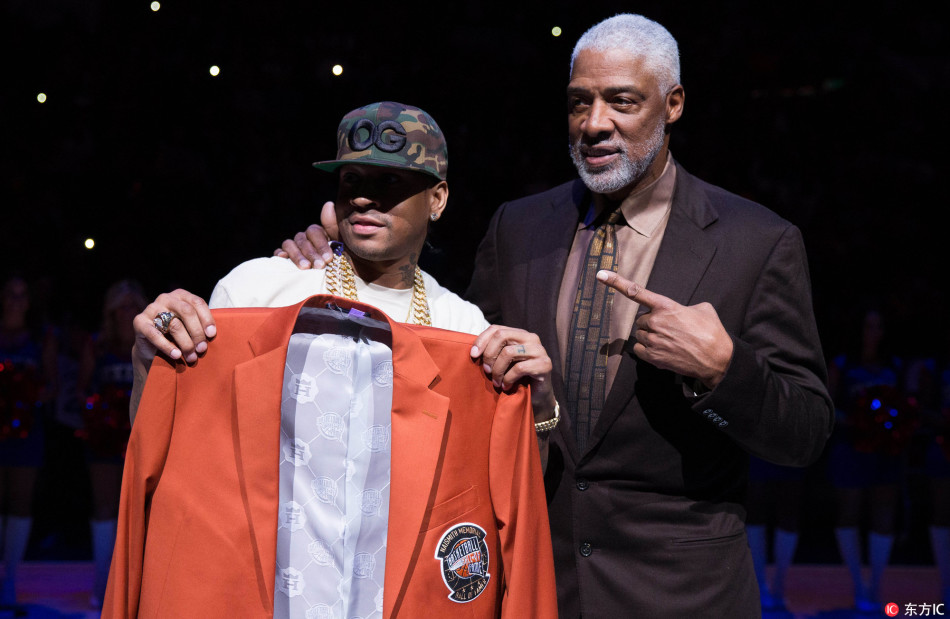 [流言板]NBA官方回顧史上最“出乎意料”的扣籃：保羅隔扣魔獸領(lǐng)銜