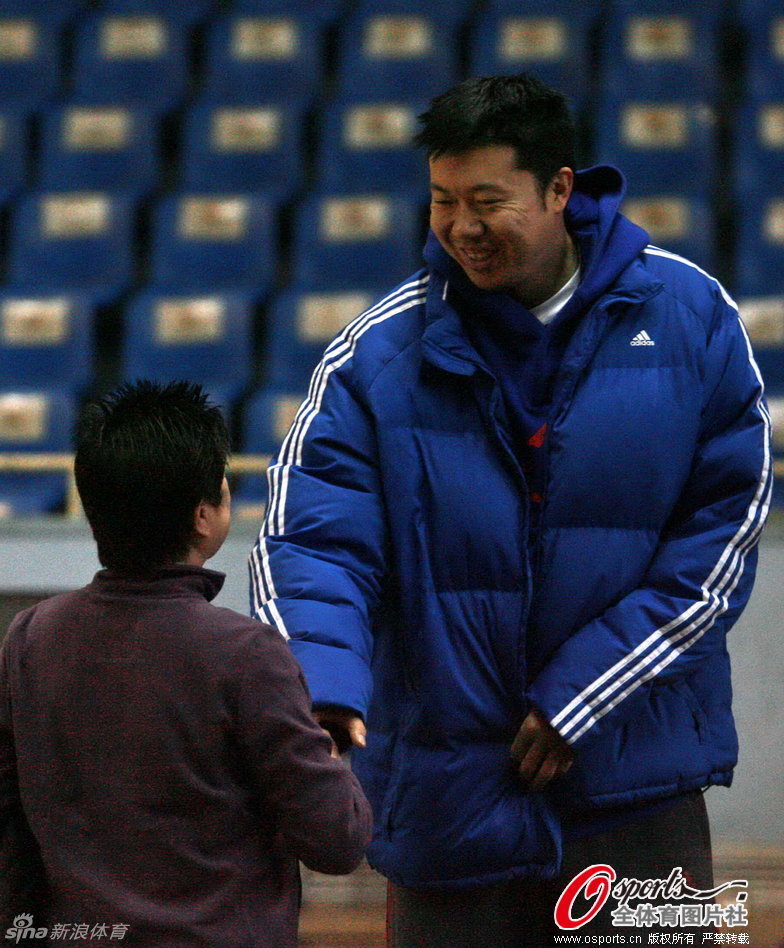 維卡里奧：弗蘭克更強調(diào)門將的領導力；我的目標是成一名領袖