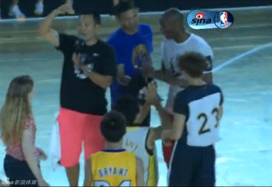 馬丁內(nèi)利本場數(shù)據(jù)：傳射建功+2過人成功，評分8.3全場最高