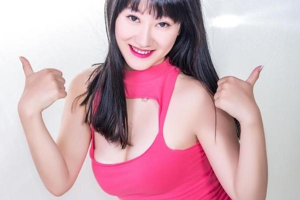 麥克托米奈：進球之前我被燈光晃得看不清，只想趕緊射門
