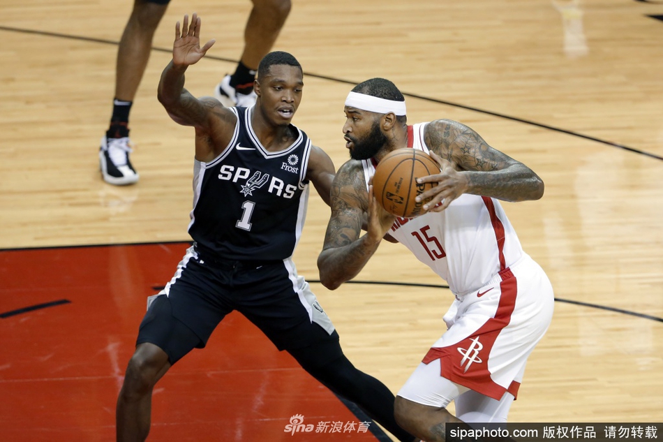 ??難兄難弟！曼城和曼聯(lián)積分之和僅14分，比利物浦還低1分