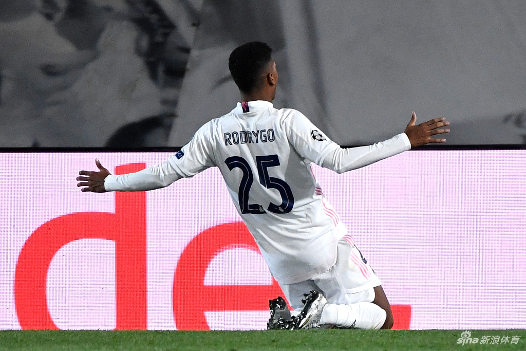 津媒：足協(xié)大概率將選用年齡不超過60歲的歐美教練接手國足