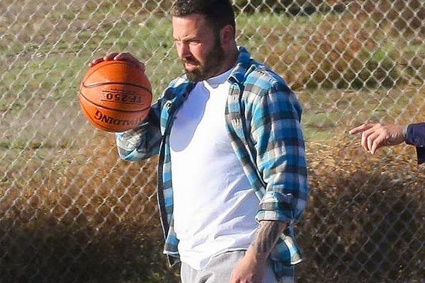 狼隊門將：最后時刻丟球讓人非常沮喪，但拿到1分總比沒有好