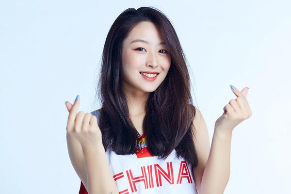 我的世界怎么將兩把武器合一把