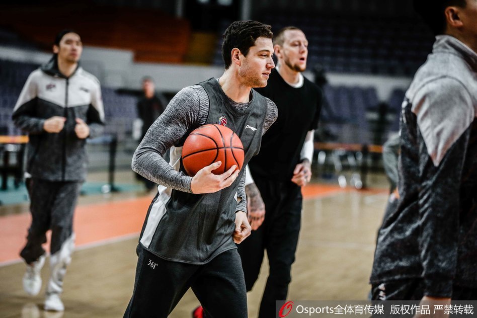 英超第5輪贏得爭頂次數(shù)榜：科納特8次居首，明斯、阿洛科達(dá)爾7次