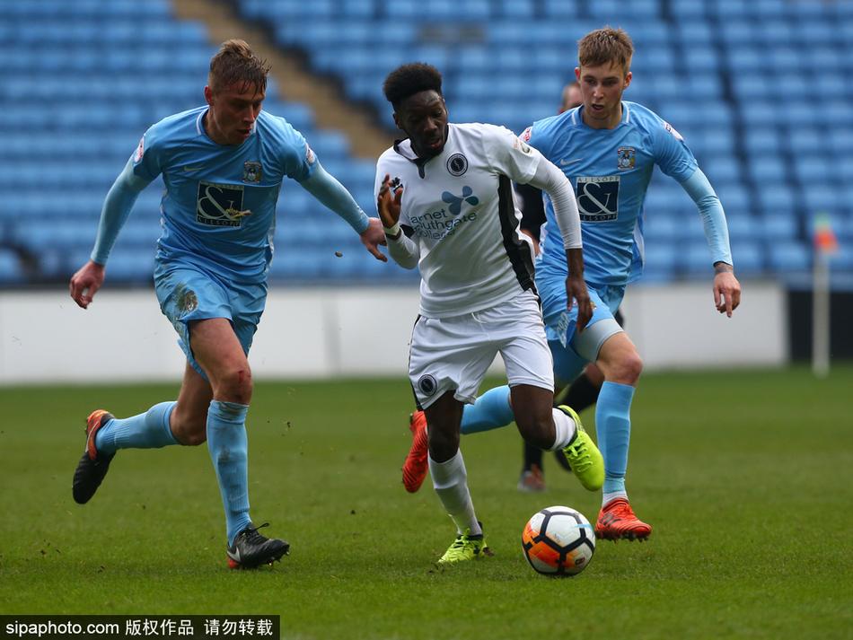 輪番上陣！摩洛哥世青賽半決賽三個門將全部出場，最終晉級決賽