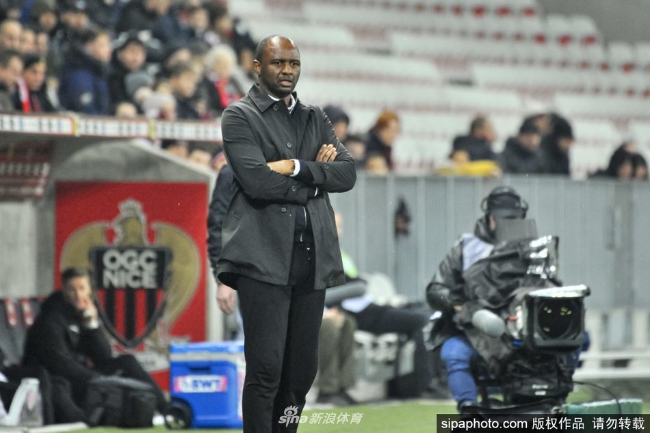 記者：西普里安明天飛抵長春，并與長春亞泰簽署2+1合同