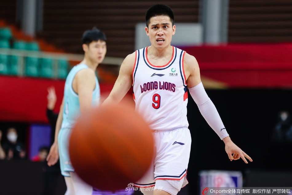 《緋紅之境》陣容搭配推薦 打造強大的戰(zhàn)斗陣容