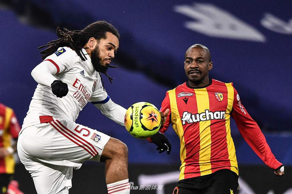 世預(yù)賽謝幕！34歲J羅18輪踢滿3球7助榮膺助攻王，迎第三屆世界杯