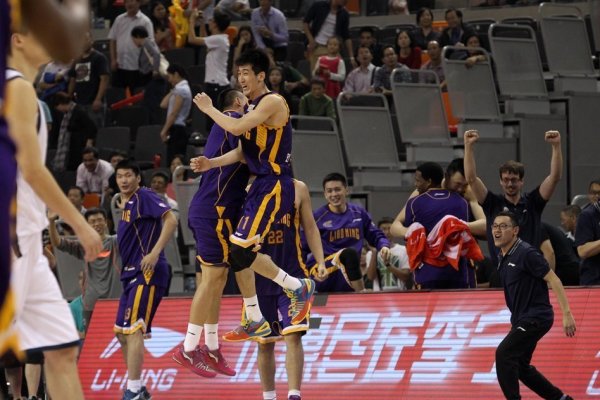 10月17日 NBA季前賽 火箭vs老鷹 全場錄像回放
