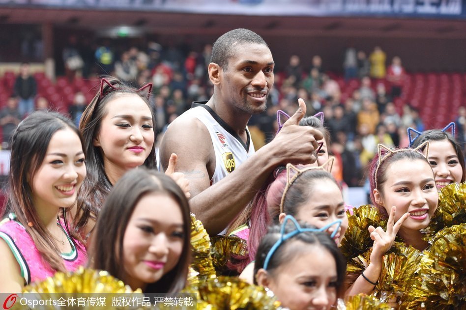 立竿見影！托萬替補(bǔ)登場1分鐘精彩側(cè)勾破門，法國隊3球領(lǐng)先