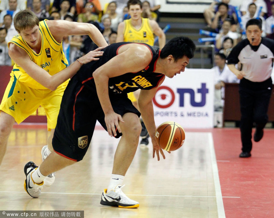 虎撲12月03日訊 根據(jù)HoopsHype記者Michael Scotto的報道，消息人士透露，尼克斯休賽期表達過他們對吉米-巴特勒的興趣。不過，雙方的對話沒有深入進行下去，隨后尼克斯就從籃網(wǎng)交易得到
