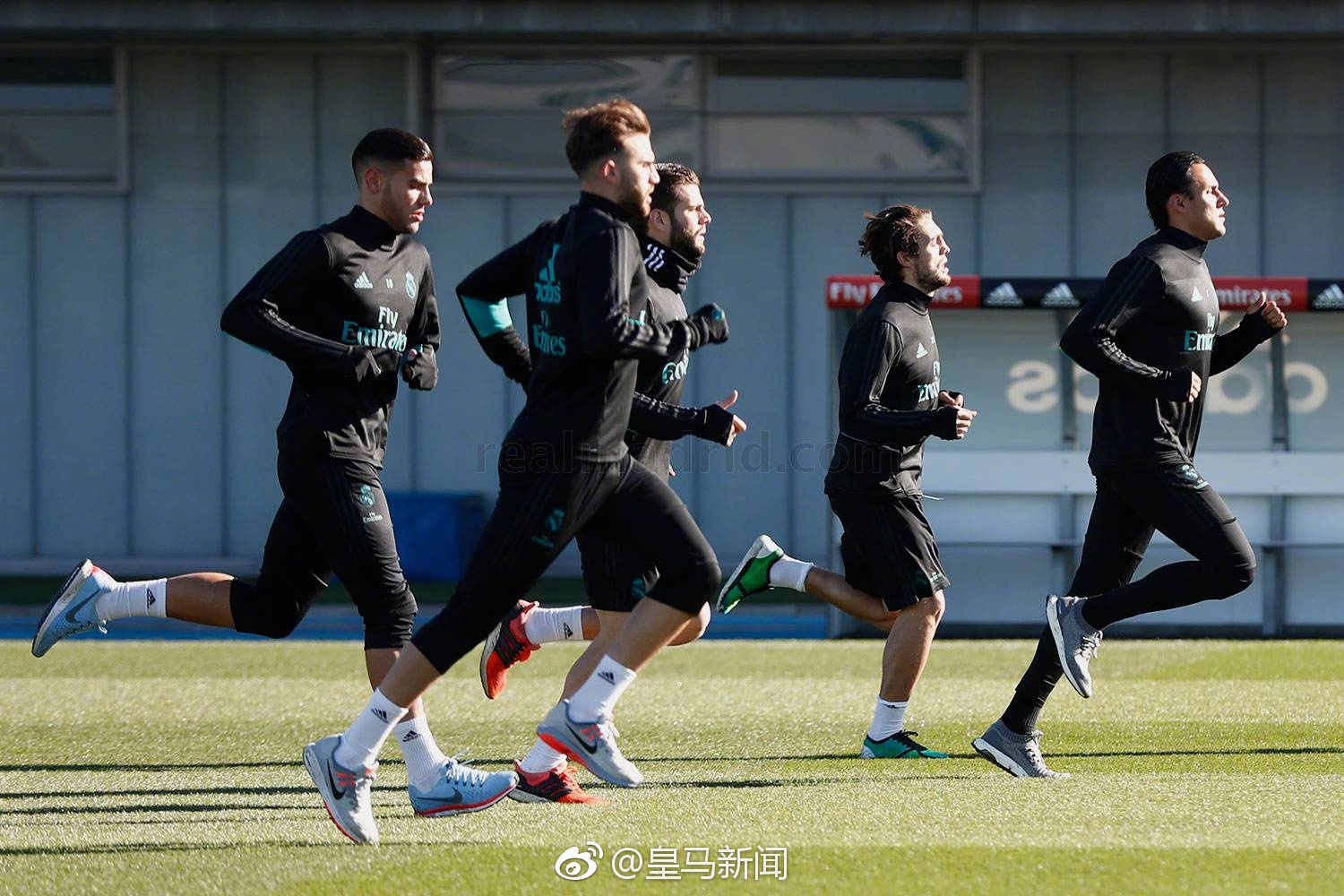 終結(jié)比賽懸念！加蘭全場15中7，三分6中2得到18分1籃板7助攻