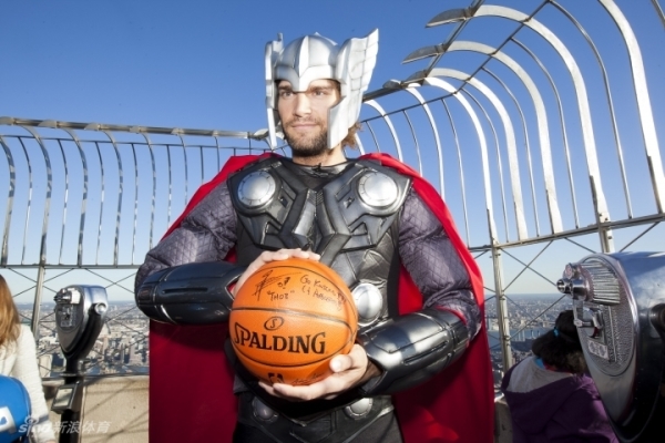 記者：霍伊倫不希望以租借+選擇買斷方式離開曼聯(lián)