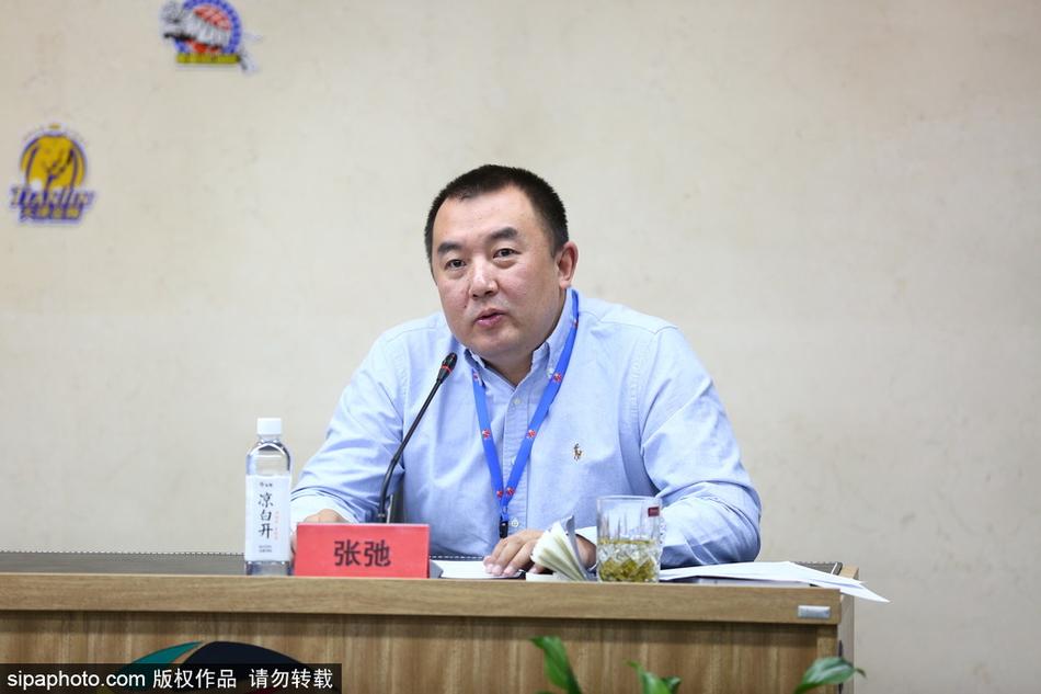 跟隊記者：尤文21歲邊后衛(wèi)魯希轉(zhuǎn)會韋斯特魯告吹