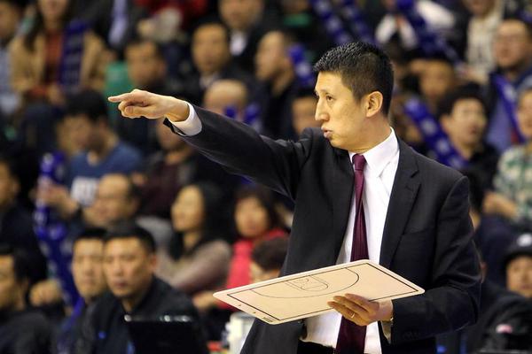 無緣出戰(zhàn)紐卡阿森納！斯洛特：弗林蓬腿筋受傷，國(guó)際比賽日后復(fù)出