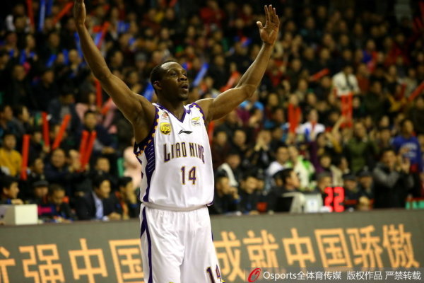 馬賽總監(jiān)：從未見過更衣室直接動拳，沒收到洛維和拉比奧特的道歉