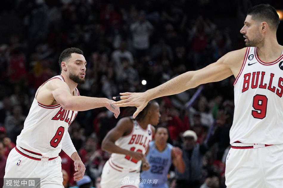 官方：利雅得新月續(xù)約26歲后衛(wèi)哈馬德