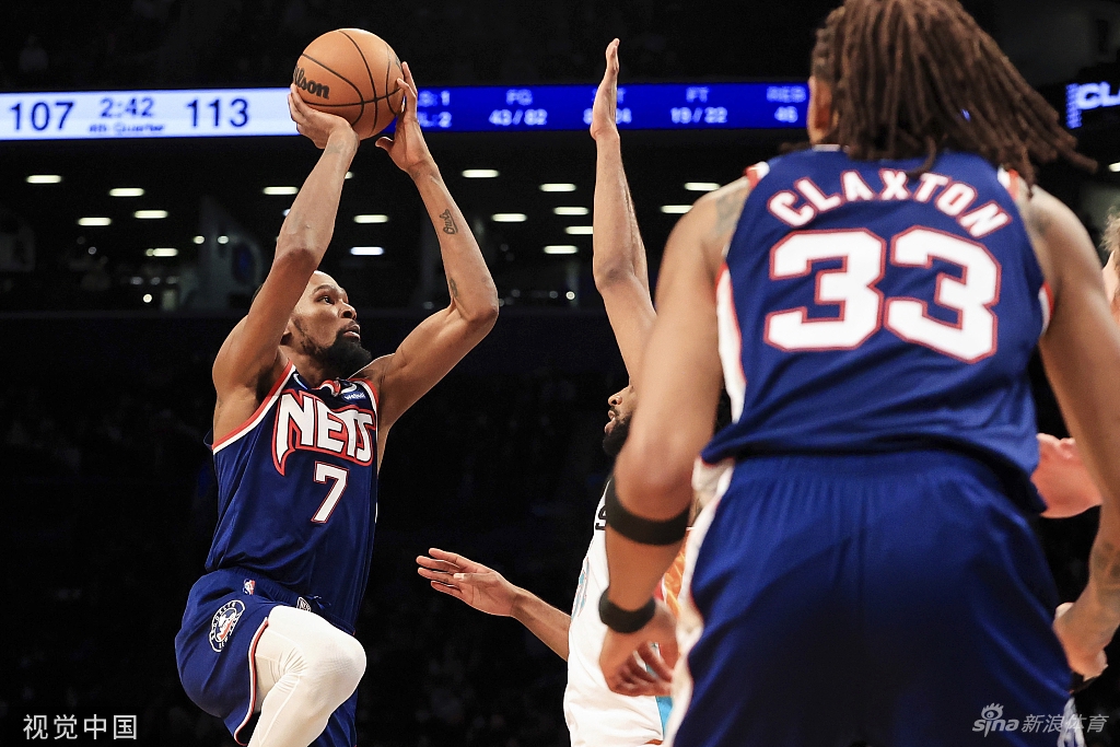 阿德巴約：人們將阿賈與比爾