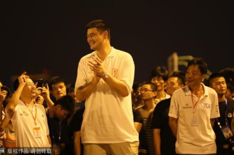 回應(yīng)魯梅尼格的爭議言論，斯圖加特CEO：樂意接受拜仁的祝賀