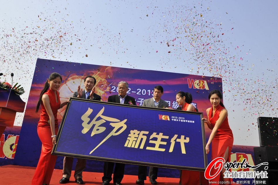 小瓦格納：大家的努力很到位比賽還沒到完美程度 進攻表現(xiàn)不錯