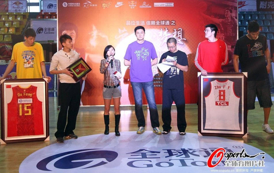 直播吧9月10日訊 印第安納狂熱早些時(shí)候在主場(chǎng)83-72擊敗了明尼蘇達(dá)山貓，用一場(chǎng)勝利結(jié)束了她們本賽季常規(guī)賽的所有比賽。相比上賽季，本賽季W(wǎng)NBA延長(zhǎng)到了44場(chǎng)比賽。而據(jù)Across the Time
