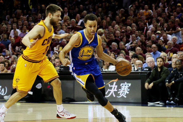 09月27日 西甲第7輪 馬德里競技vs皇家馬德里 全場錄像回放