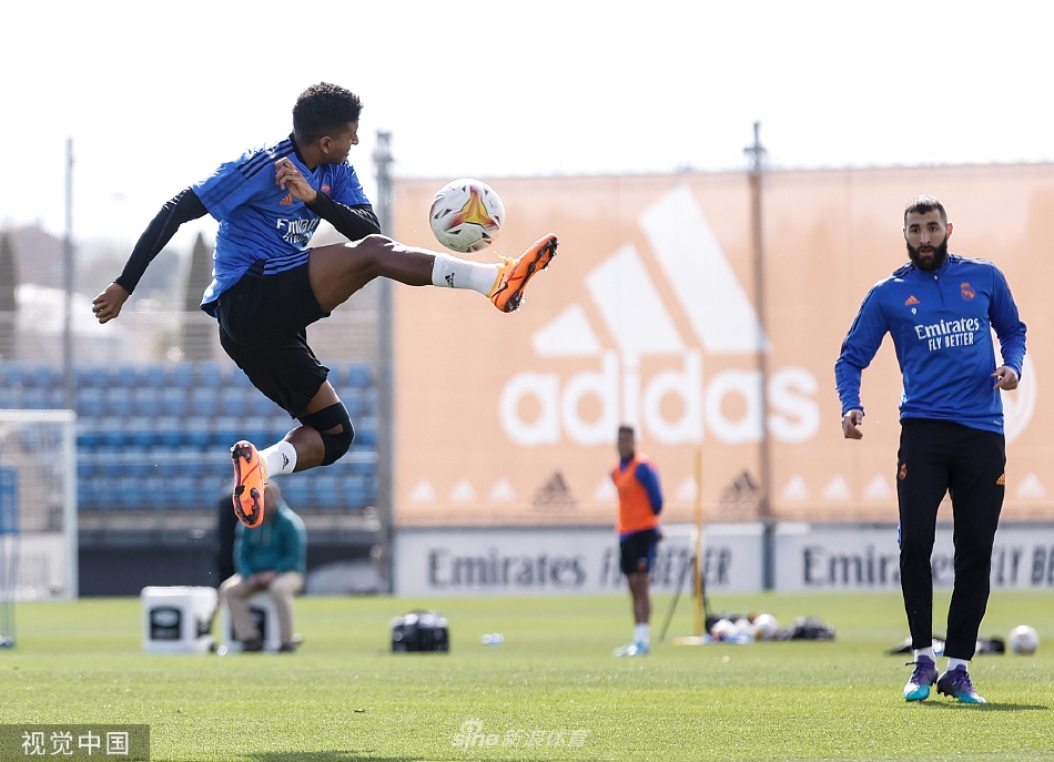 雙響！23-24賽季以來格里馬爾多6次任意球破門，五大聯(lián)賽最多數(shù)說足球                                                                2
